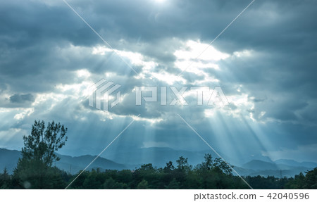 dramatic dark clouds landscape 42040596