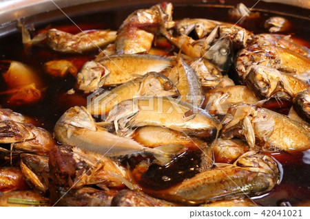 Boiled fish sauce at market Boiled fish sauce at market 42041021