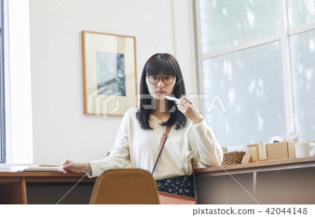 一家書店的女人 一家書店的女人 42044148