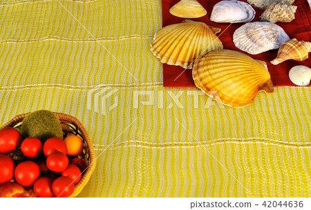 Design Sources Design Sources 42044636