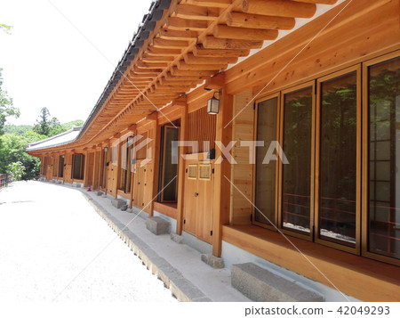 Korean House Eaves & Temple Stay Songgwangsa 42049293