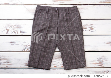 Checkered retro shorts. 42052597
