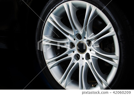 Alloy Wheel car 42060209