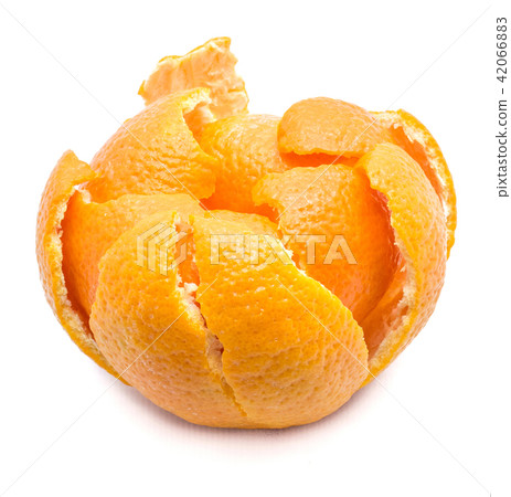 Fresh clementine isolated on white 42066883