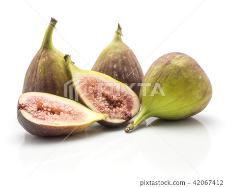 Fresh Fig isolated on white background Fresh Fig isolated on white background 42067412