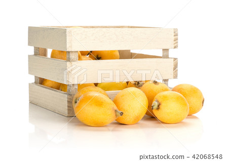 Fresh raw orange japanese loquat isolated on white 42068548
