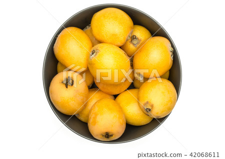 Fresh raw orange japanese loquat isolated on white 42068611