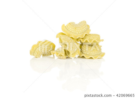 Fresh raw paste Creste di Gallo isolated on white 42069665
