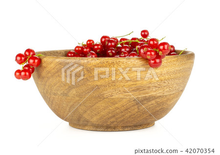 Fresh raw red currant isolated on white Fresh raw red currant isolated on white 42070354