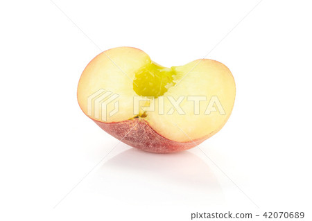 Fresh raw saturn peach isolated on white 42070689
