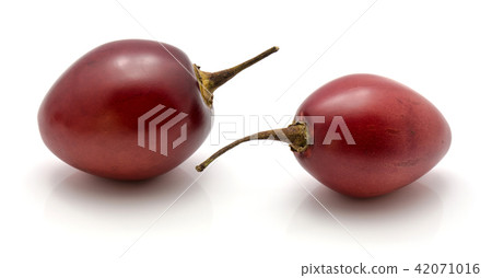 Fresh raw tamarillo isolated on white Fresh raw tamarillo isolated on white 42071016