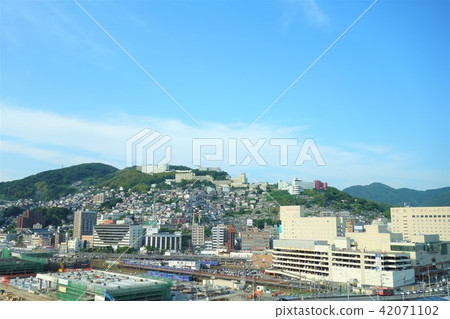 Nagasaki station under redevelopment 42071102