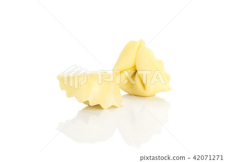 Fresh Raw tortellini pasta isolated on white 42071271