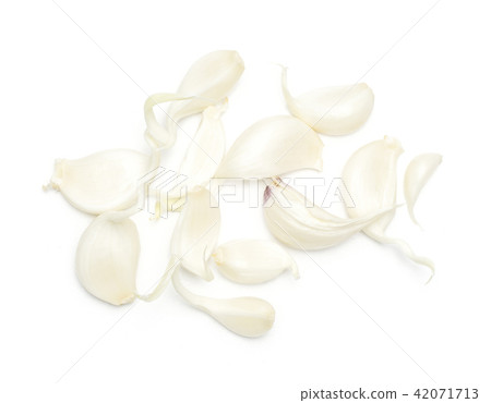 Fresh young garlic isolated on white 42071713