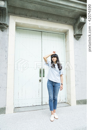 Asia Taiwan Tainan Theological Seminary Tourist Attractions Sightseeing School Campus College Corridor Fountain Sink Girl Female Woman Portrait Portrait 42074890