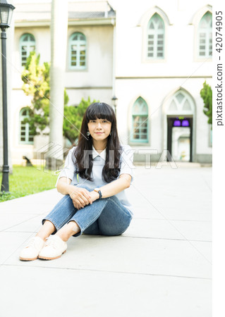 Asia Taiwan Tainan Theological Seminary Tourist Attractions Sightseeing School Campus College Corridor Fountain Sink Girl Female Woman Portrait Portrait 42074905