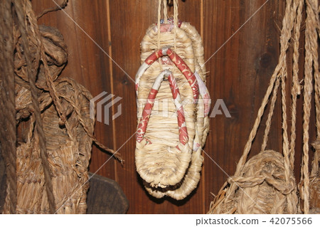 Waraji Waraji 42075566