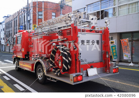 Fire engine Fire engine 42080896