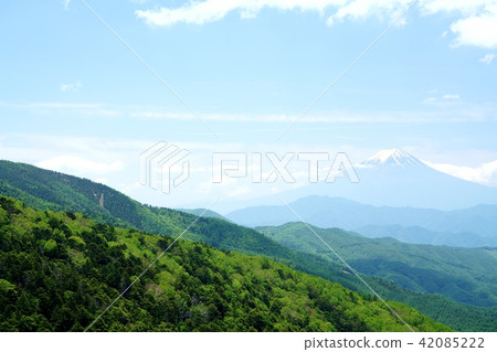 大菩薩通道和富士山(位置:靠近大菩薩通道) 大菩薩通道和富士山(位置:靠近大菩薩通道) 42085222