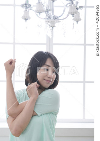Home sports girl Home sports girl 42094965