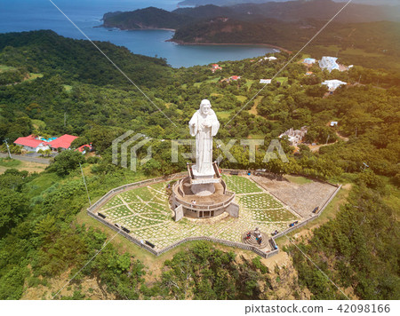 Aerial view of jesus christ statue 42098166