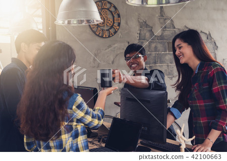 Start Up business team meetings successful concept 42100663