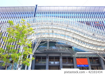 Fresh green JR Hakata station _ Fukuoka prefecture Fukuoka city Hakata-ku Fresh green JR Hakata station _ Fukuoka prefecture Fukuoka city Hakata-ku 42101434