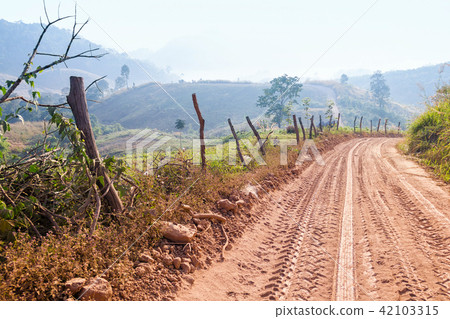 Soil Road Soil Road 42103315