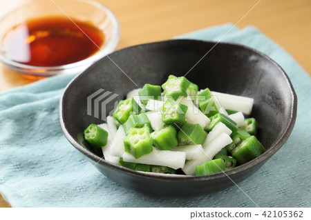 Okra and long ponzu vinegarede 42105362