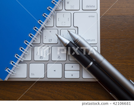 Business image · notebook · keyboard Business image · notebook · keyboard 42106681