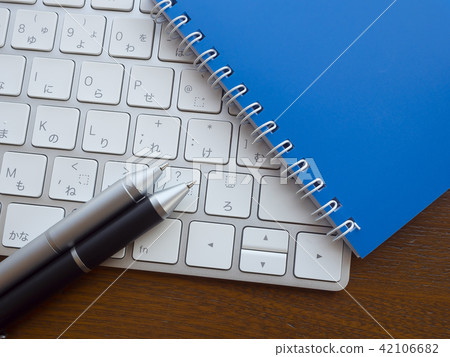 Business image · notebook · keyboard Business image · notebook · keyboard 42106682