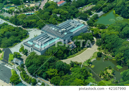 Osaka municipal museum. 42107990