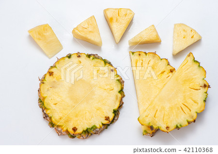 Feng pear heat-fed water fruit white bottom pineapple pineapple 42110368