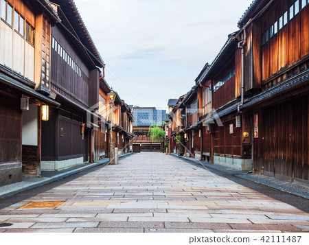 Kanazawa Higashi Chaya Street 42111487