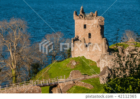Urquhart Castle 42112365
