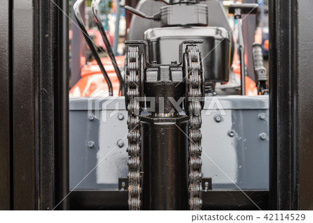 machine engine chain with cog wheel part machine engine chain with cog wheel part 42114529