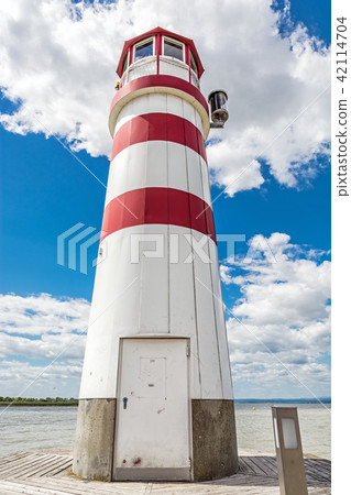 Lighthouse on Neusiedler See, Austria 42114704