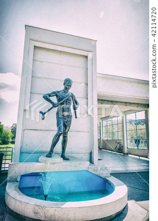 Crutch breaker statue, Piestany, Slovakia, filter Crutch breaker statue, Piestany, Slovakia, filter 42114720