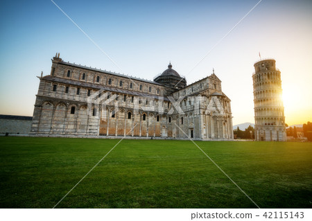 Leaning Tower of Pisa in Pisa - Italy Leaning Tower of Pisa in Pisa - Italy 42115143