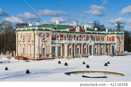 Kadriorg - the royal palace 42116306