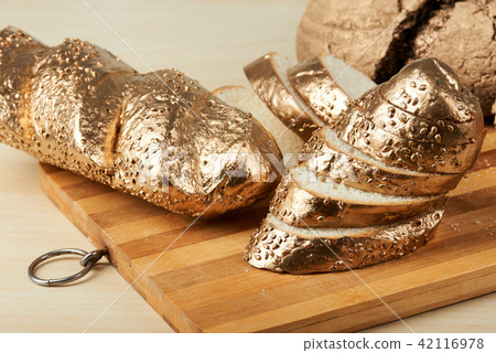 Golden bread theme 42116978