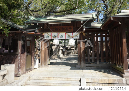 Minatogawa Shrine 42119214