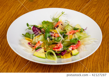 Salad with natural crab 42127287