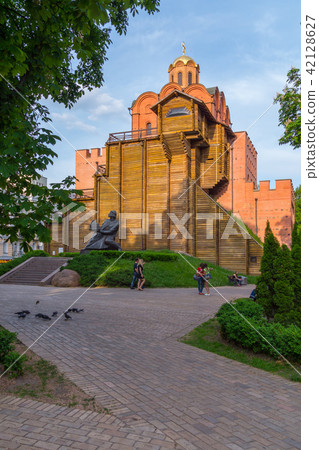 a monument of architecture and artwork Golden Gate 42128627