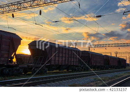 railroad infrastructure during beautiful sunset 42133237