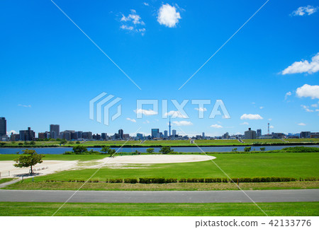 傳播藍天住宅區和東京天空樹的河手 42133776