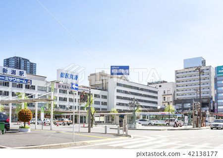 新潟站Midori口旋轉 新潟站Midori口旋轉 42138177