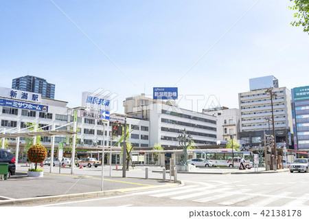 新潟站Midori口旋轉 新潟站Midori口旋轉 42138178