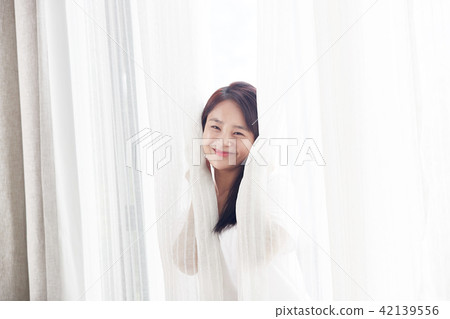 Single Life single women's morning 42139556