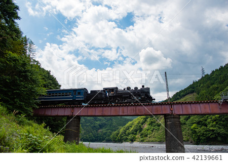 SL steam locomotive running Oigawa Tetsudo Oigawa fourth bridge 42139661